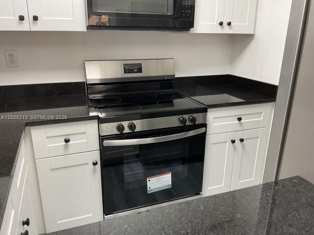 1555 W 44th Pl , Unit 203, Hialeah, FL 33012 Photo