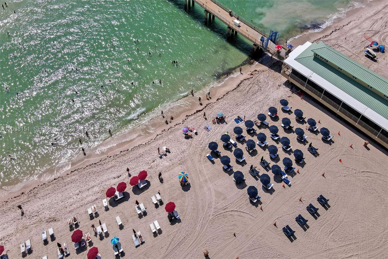 16699 Collins Ave , Unit 1002, Sunny Isles Beach, FL 33160 Photo