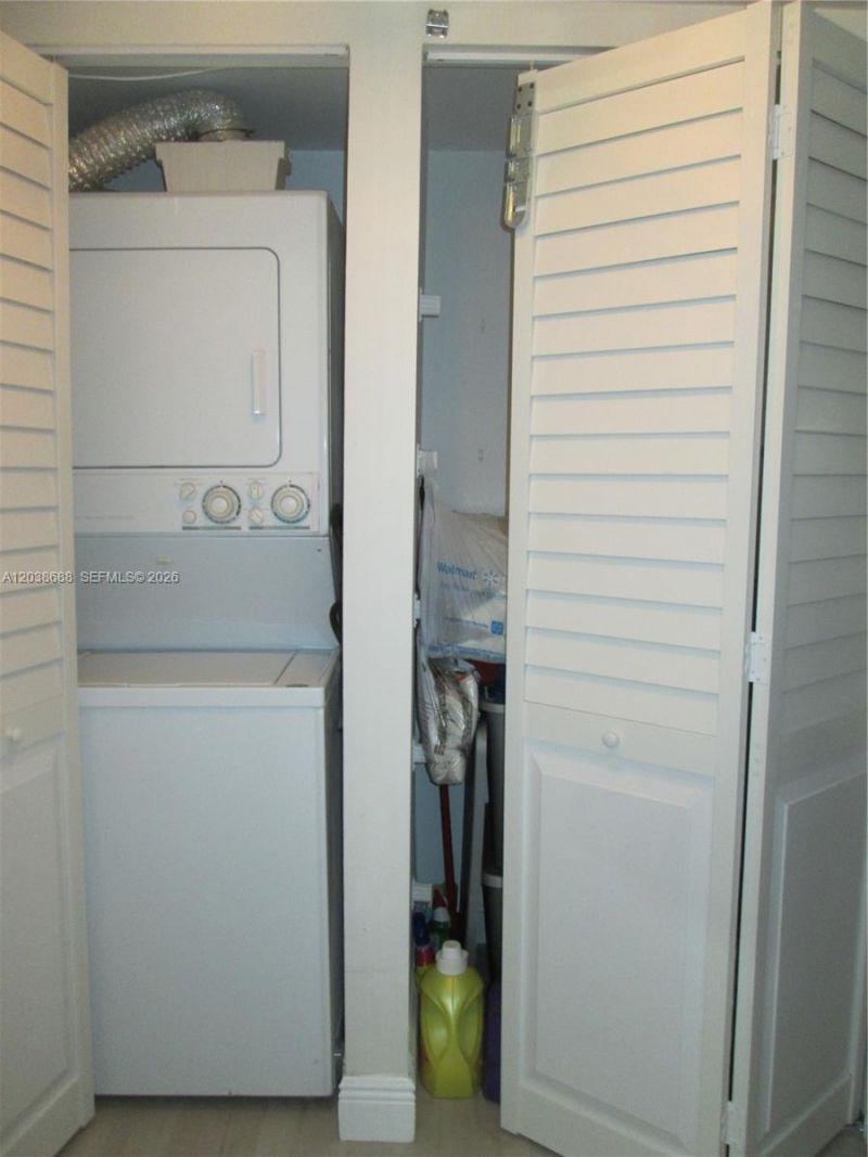 290 174th St , Unit 1812, Sunny Isles Beach, FL 33160 Photo