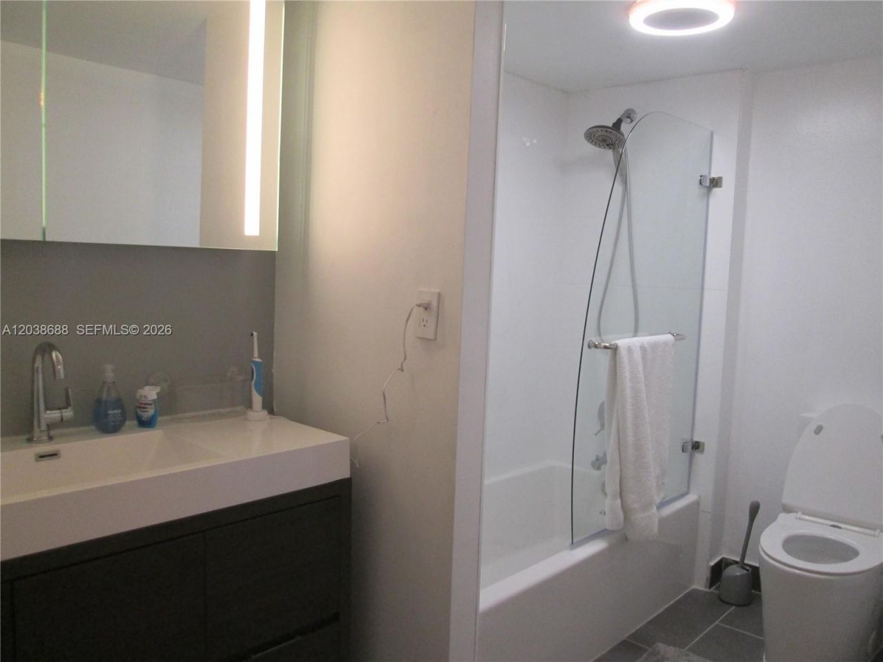 290 174th St , Unit 1812, Sunny Isles Beach, FL 33160 Photo