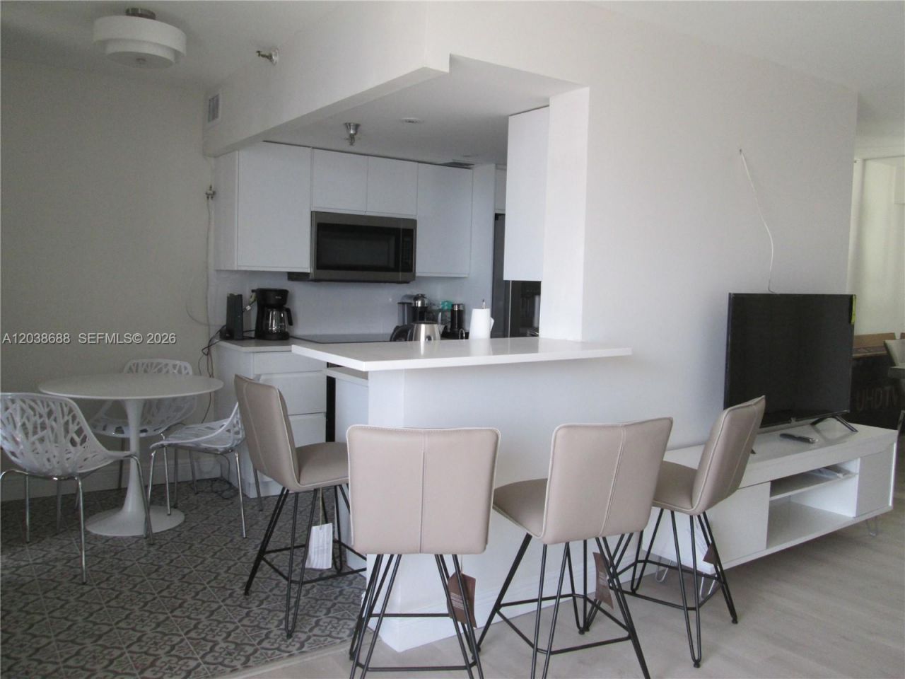 290 174th St , Unit 1812, Sunny Isles Beach, FL 33160 Photo