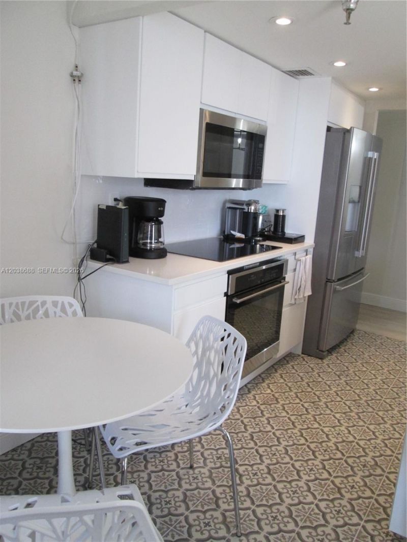290 174th St , Unit 1812, Sunny Isles Beach, FL 33160 Photo