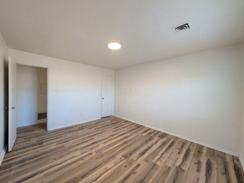 1614 Republic Avenue, Columbus, OH 43211 Photo 12