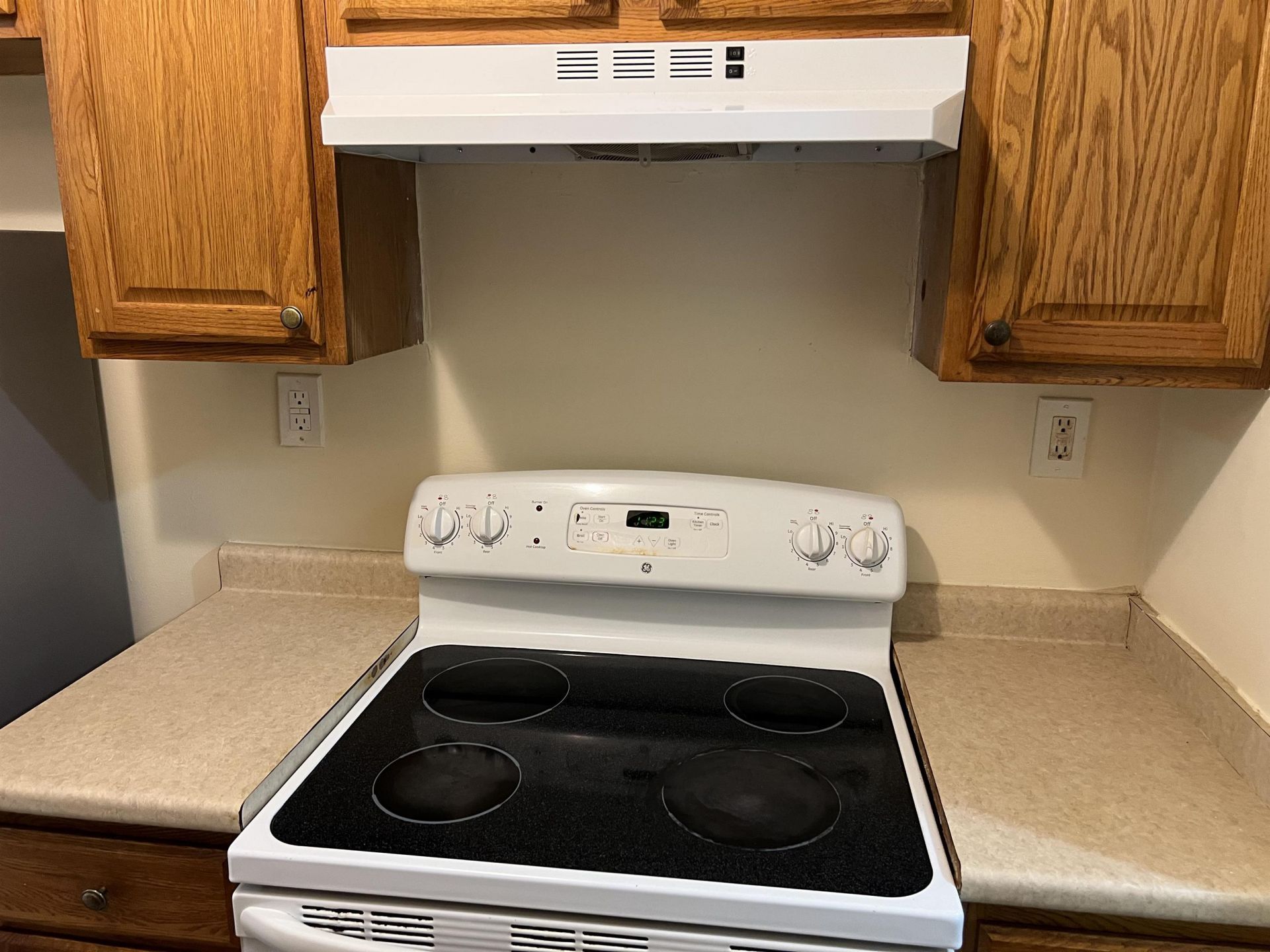 950 Forestbrook Rd.  Photo 11