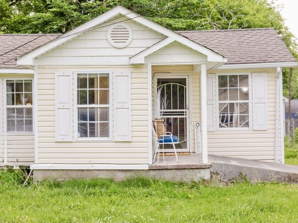 1205 San Hsi Drive, Chattanooga, TN 37412