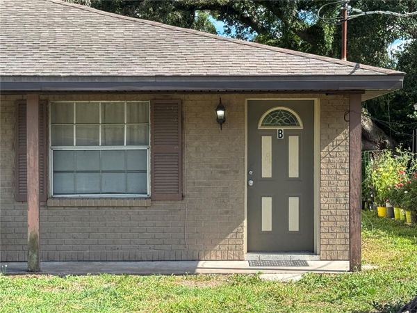 1004 MELROSE STREET , Unit B, SEFFNER, FL 33584