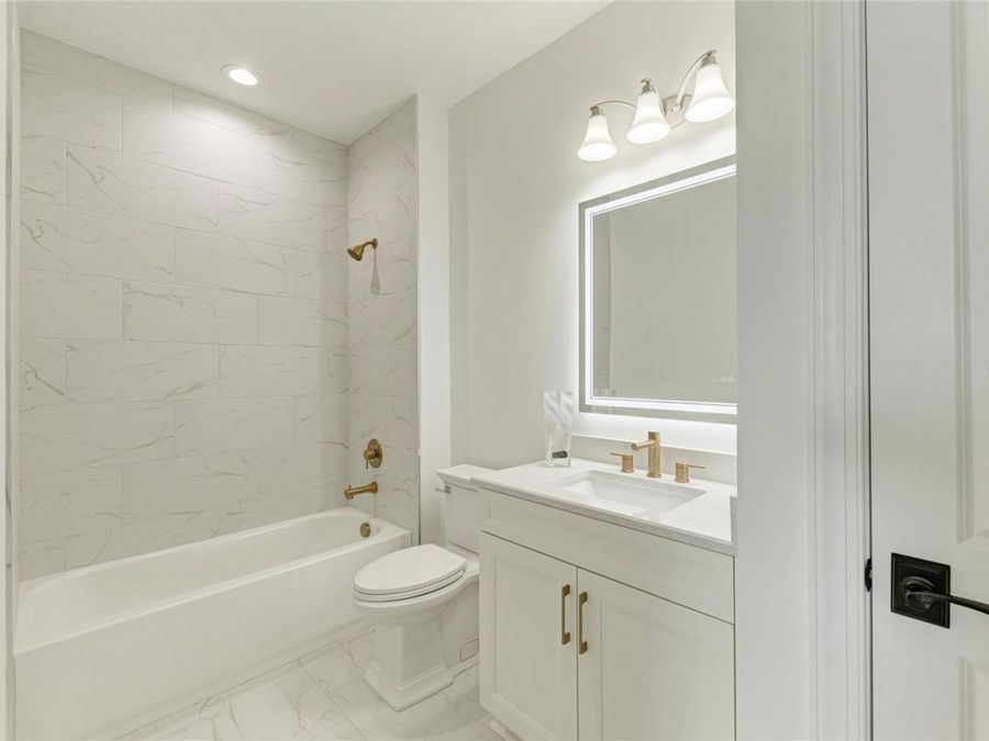 Property Image 63