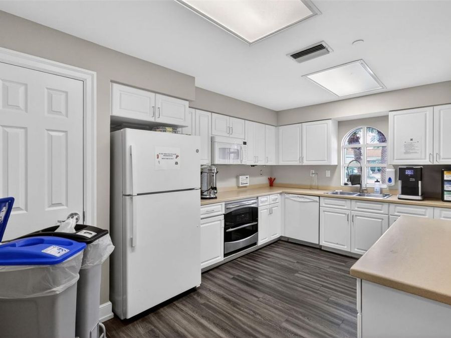 Property Image 64