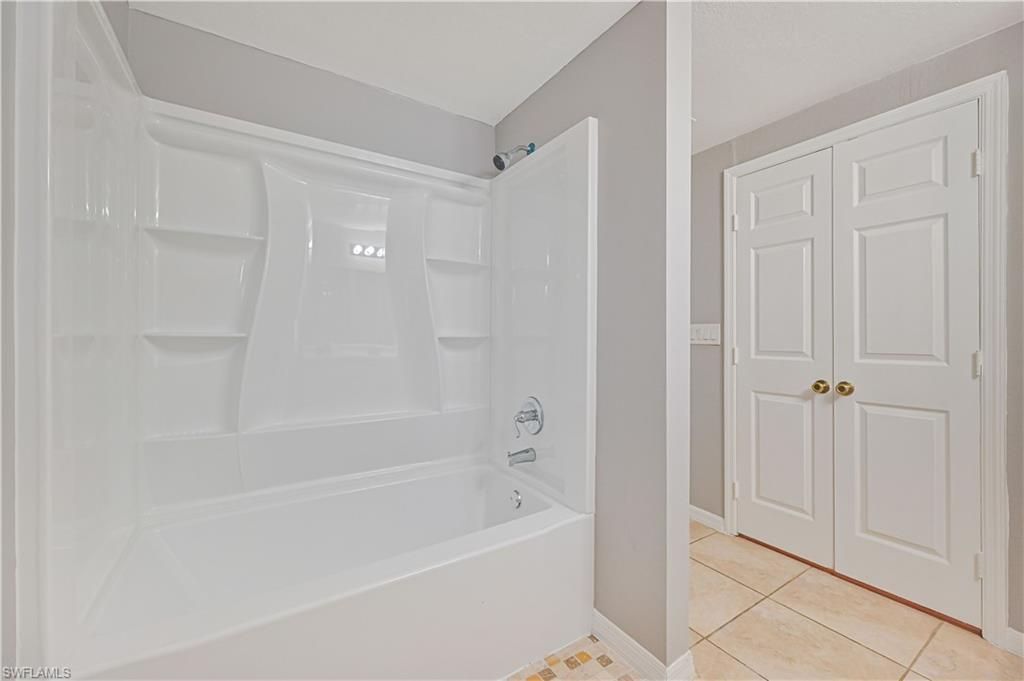 23580 Walden Center Dr , Unit 305, Estero, FL 34134 Photo