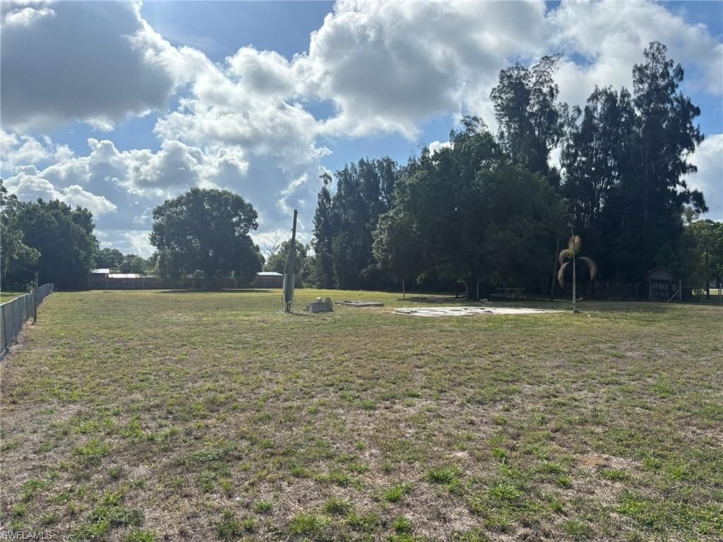7949 Mcdaniel Dr, North Fort Myers, FL 33917 Photo