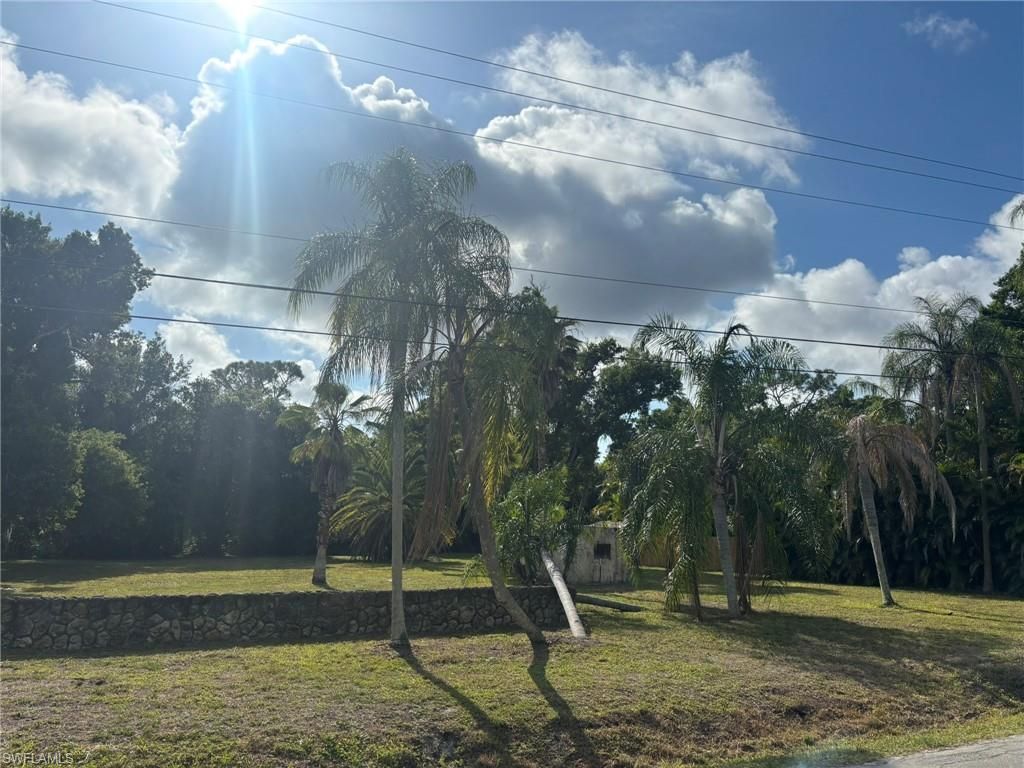 2948 Garden St, North Fort Myers, FL 33917 Photo