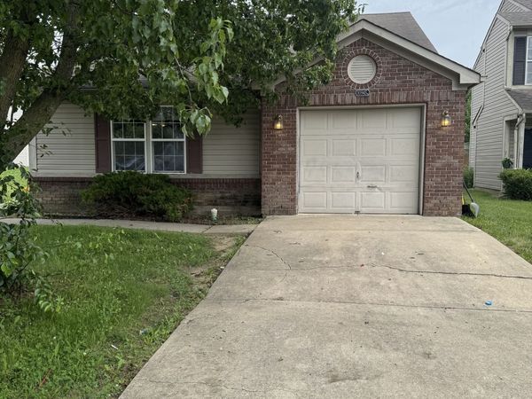 10945 NE Cedar Pine Drive NE, Indianapolis, IN 46235