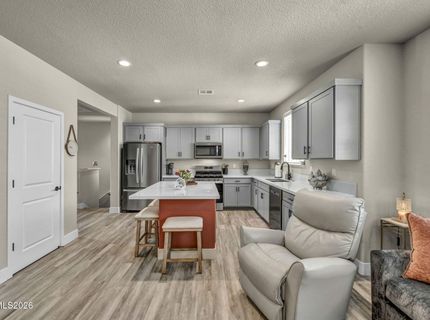 329 Cattail Circle, Gardnerville, NV 89410 Photo