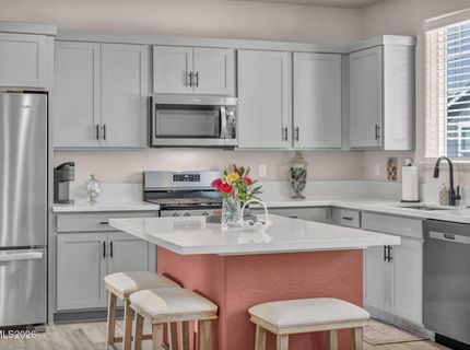 329 Cattail Circle, Gardnerville, NV 89410 Photo