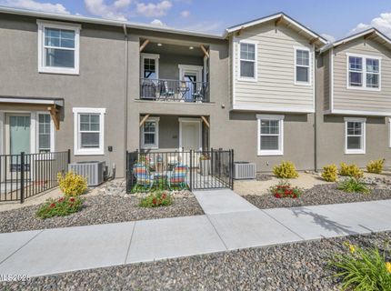 329 Cattail Circle, Gardnerville, NV 89410 Photo