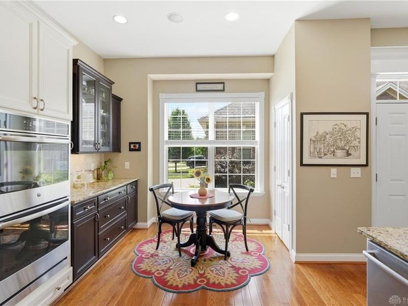 5875 Falling Brook Drive, Mason, OH 45040 Photo 12