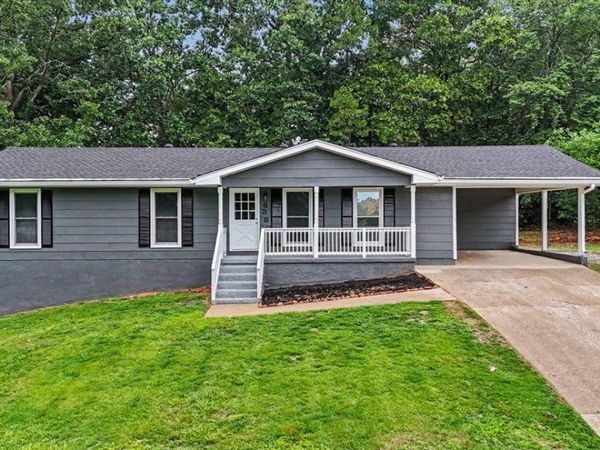 6380 Valhalla Drive, Douglasville, GA 30135