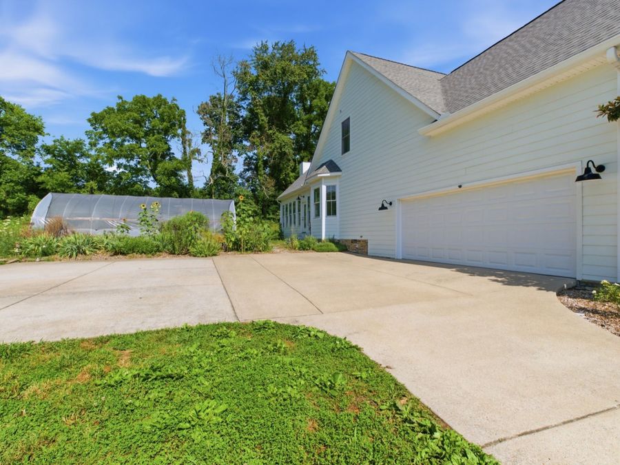 Property Image 46