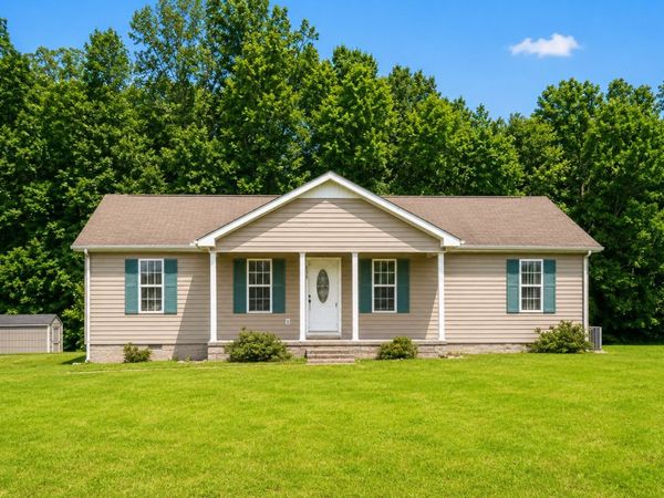 138 Leigh Anna Cir , Lafayette, TN 37083