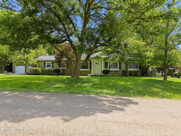 1312 Bradford Lane , Knoxville, TN 37919