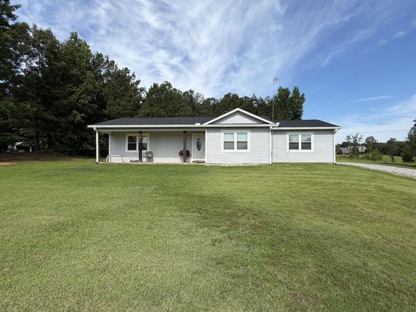 3525 Shiloh Road, Mantachie, MS 38855