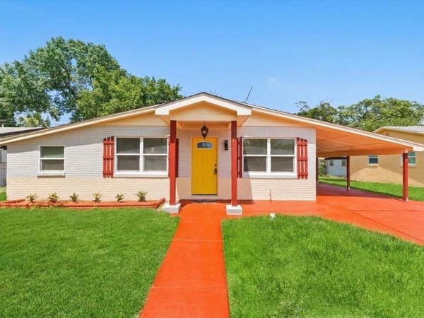 629 Cedar Park Dr, Daytona Beach, FL 32114