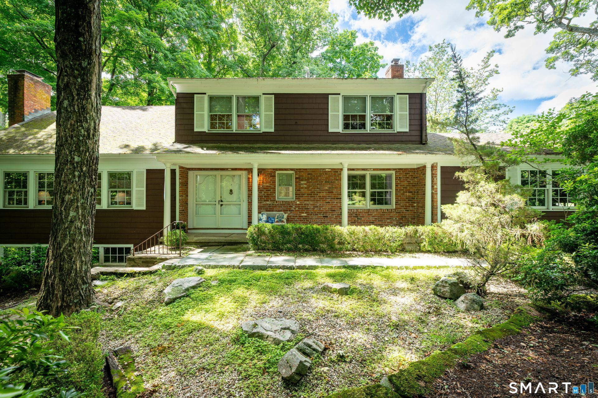 20 Round Hill, Stamford, CT 06903 Main Photo