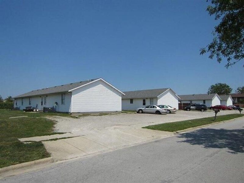 194 Woodsview Drive , Jeffersonville, OH 43128 Photo 1