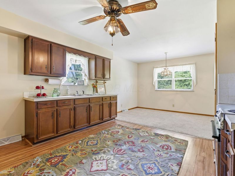 85 Pleasant Lee Drive , Heath, OH 43056 Photo 11