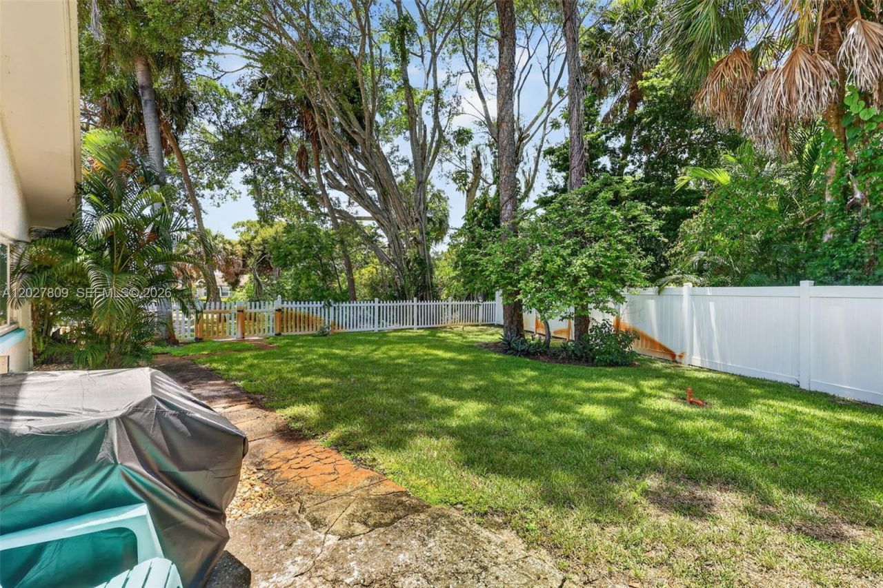 1023 SE 7th St, Stuart, FL 34996 Photo
