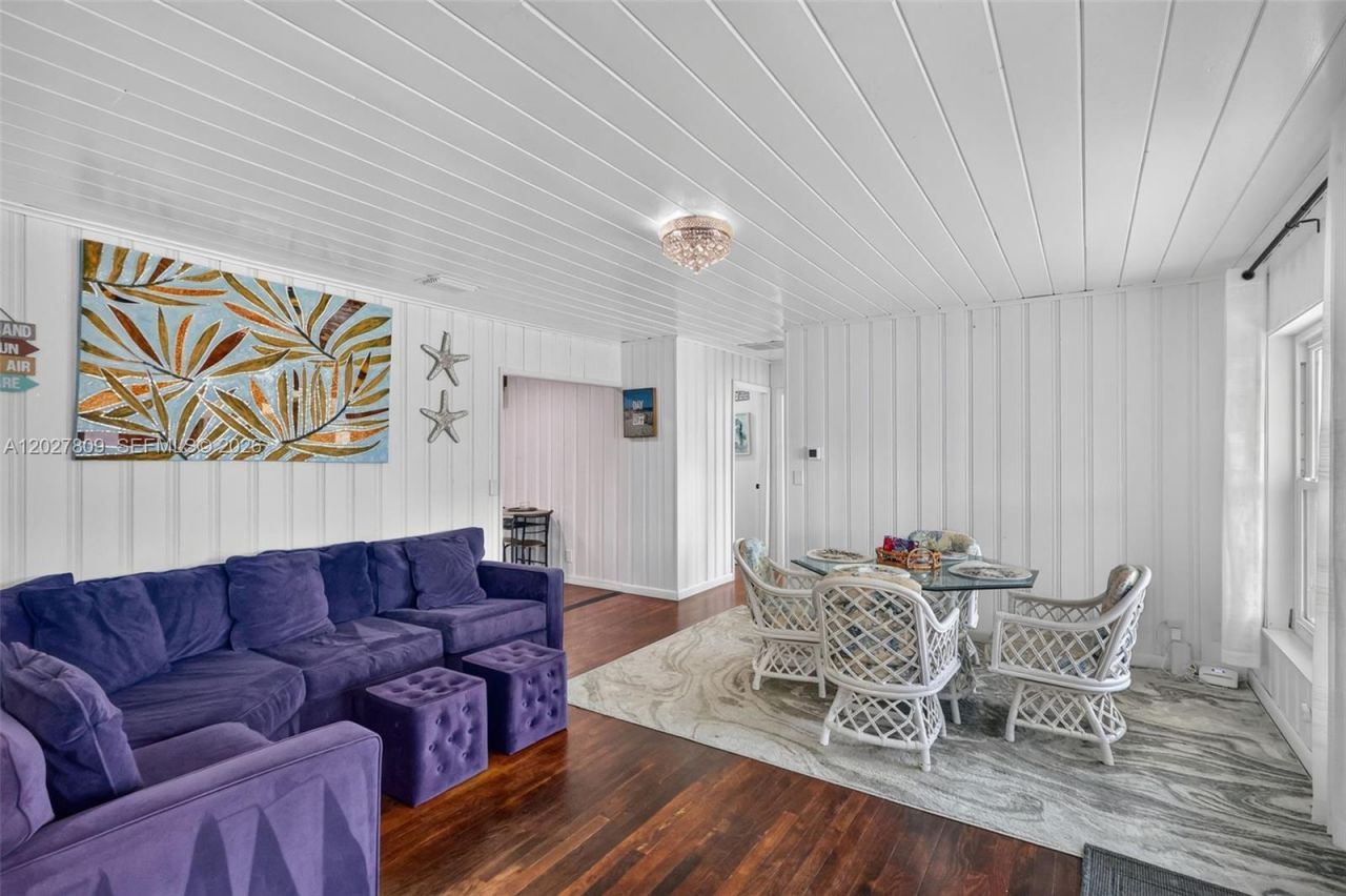 1023 SE 7th St, Stuart, FL 34996 Photo