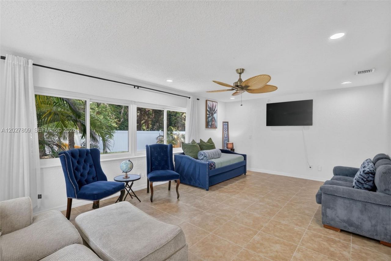 1023 SE 7th St, Stuart, FL 34996 Photo