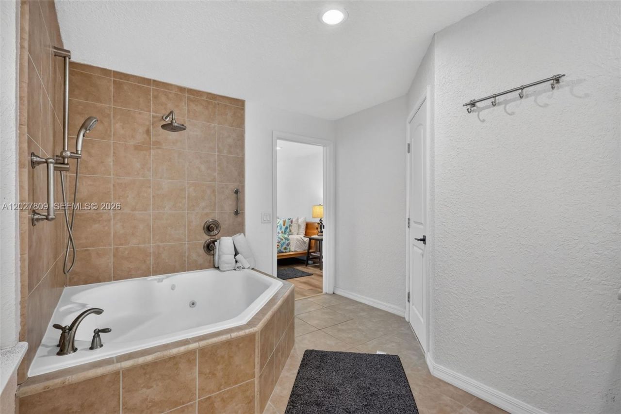 1023 SE 7th St, Stuart, FL 34996 Photo