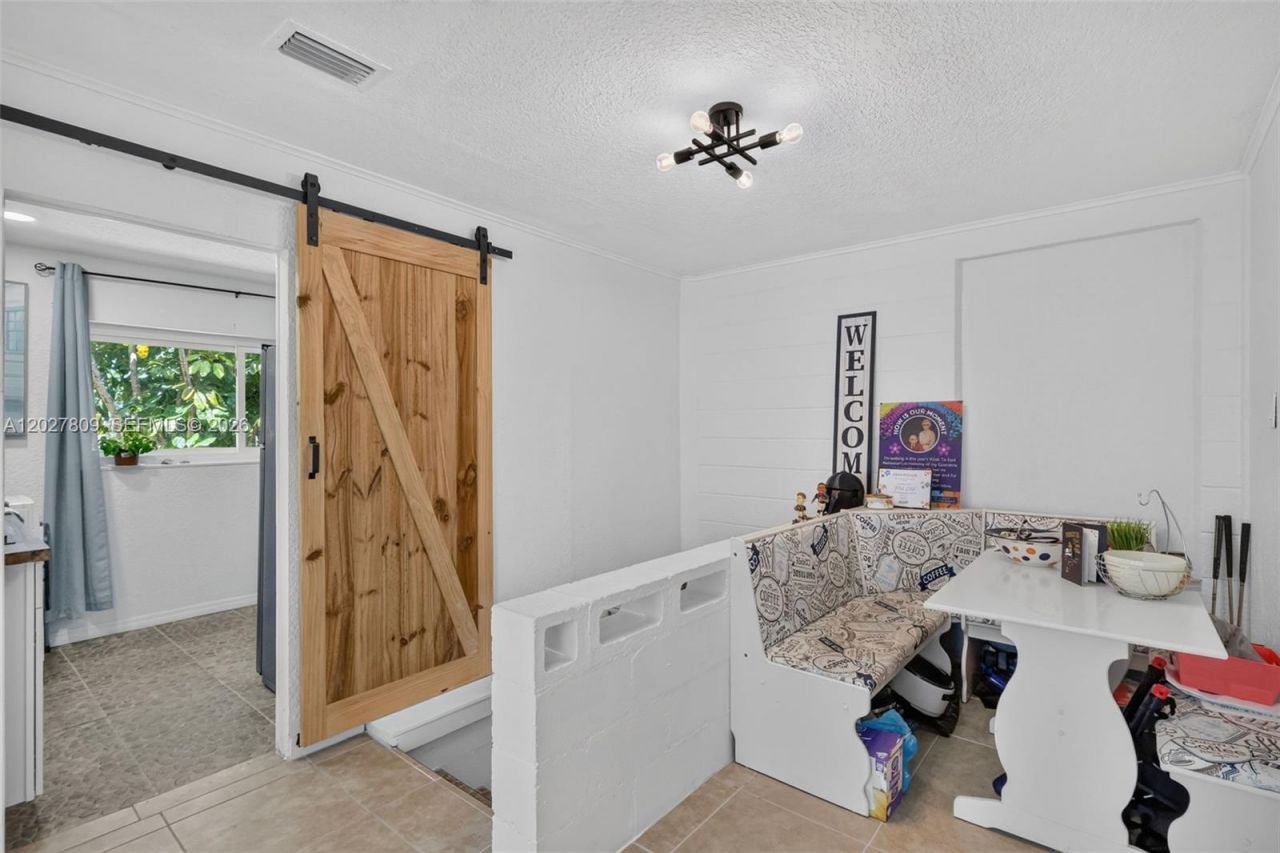1023 SE 7th St, Stuart, FL 34996 Photo