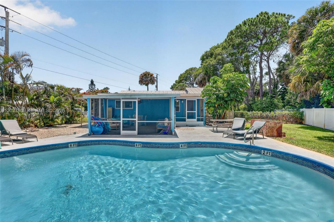 1023 SE 7th St, Stuart, FL 34996 Photo