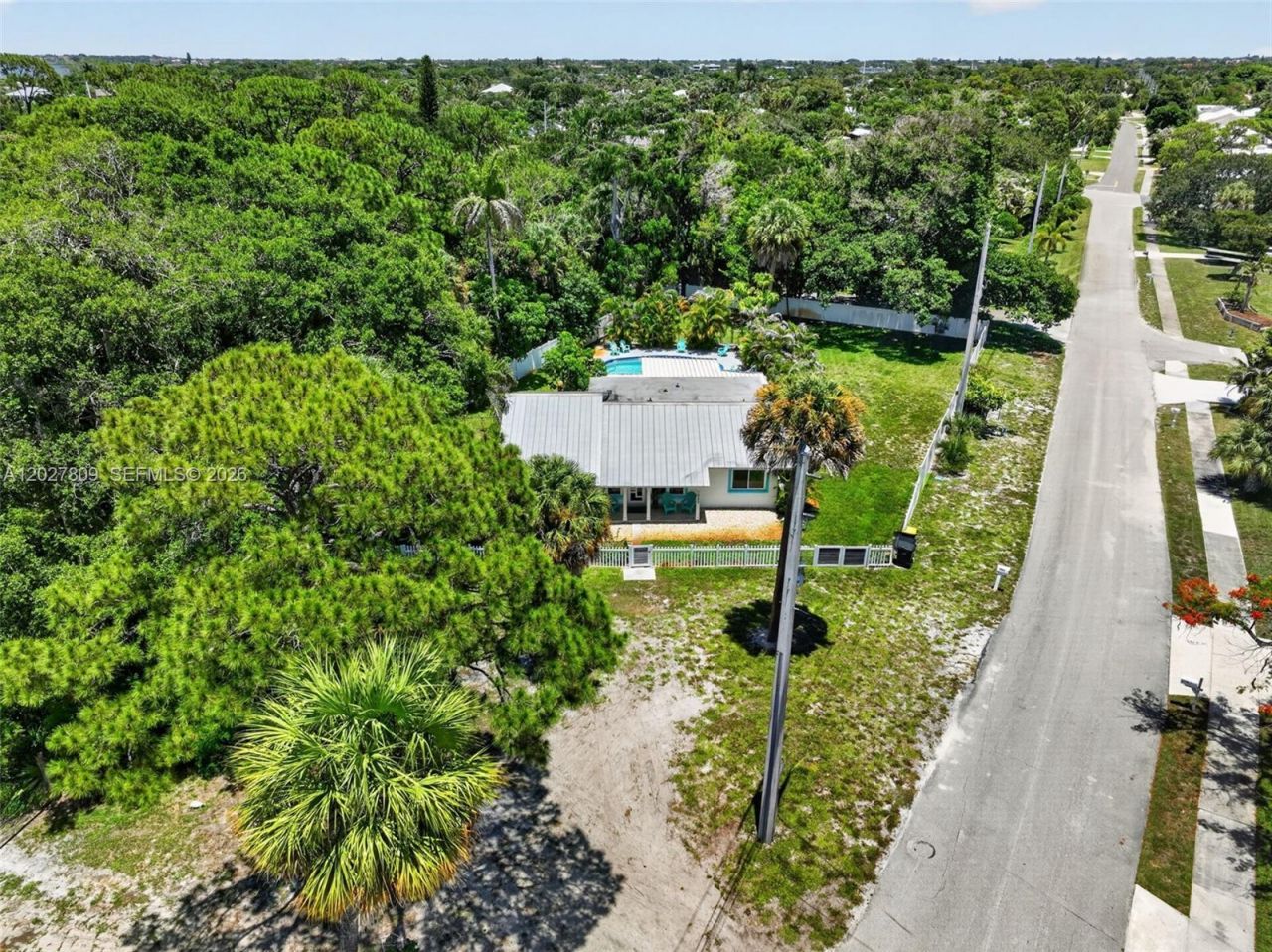 1023 SE 7th St, Stuart, FL 34996 Photo