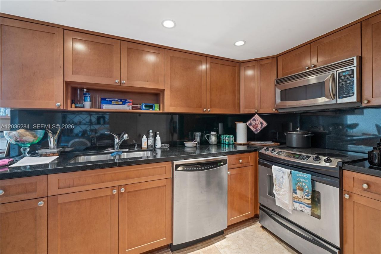 11 Island Ave , Unit 1708, Miami Beach, FL 33139 Photo