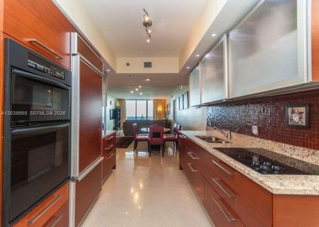 1800 S Ocean Dr, Unit 3103, Hallandale Beach, FL 33009 Photo