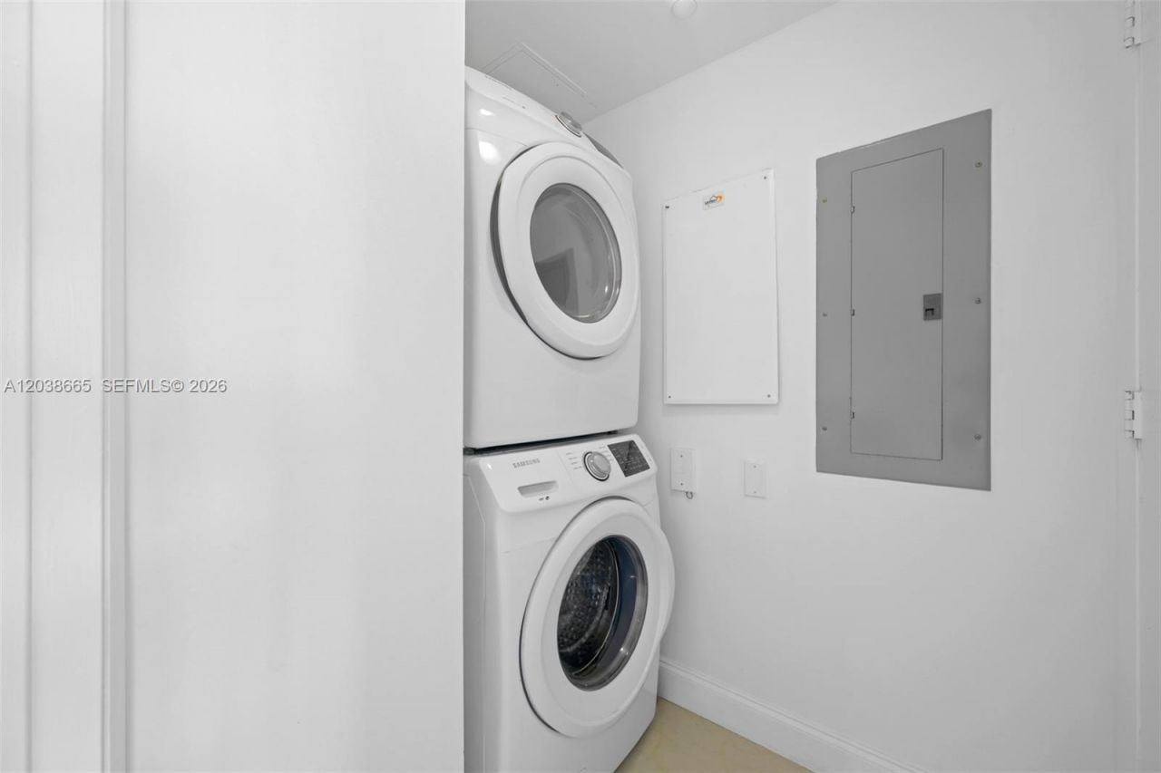1800 S Ocean Dr, Unit 3103, Hallandale Beach, FL 33009 Photo