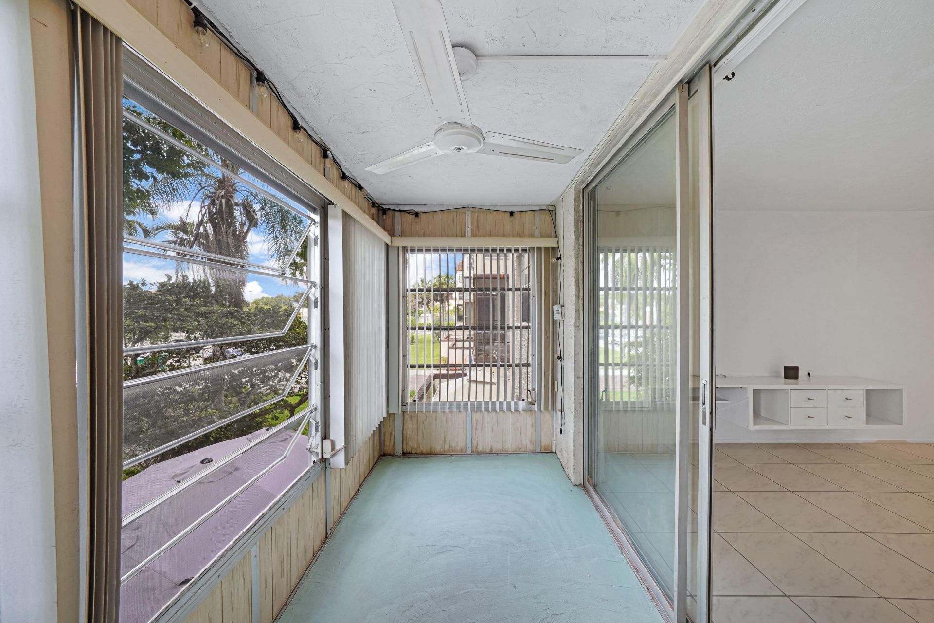 7100 NW 17th Street, Unit 220, Plantation, FL 33313 Photo