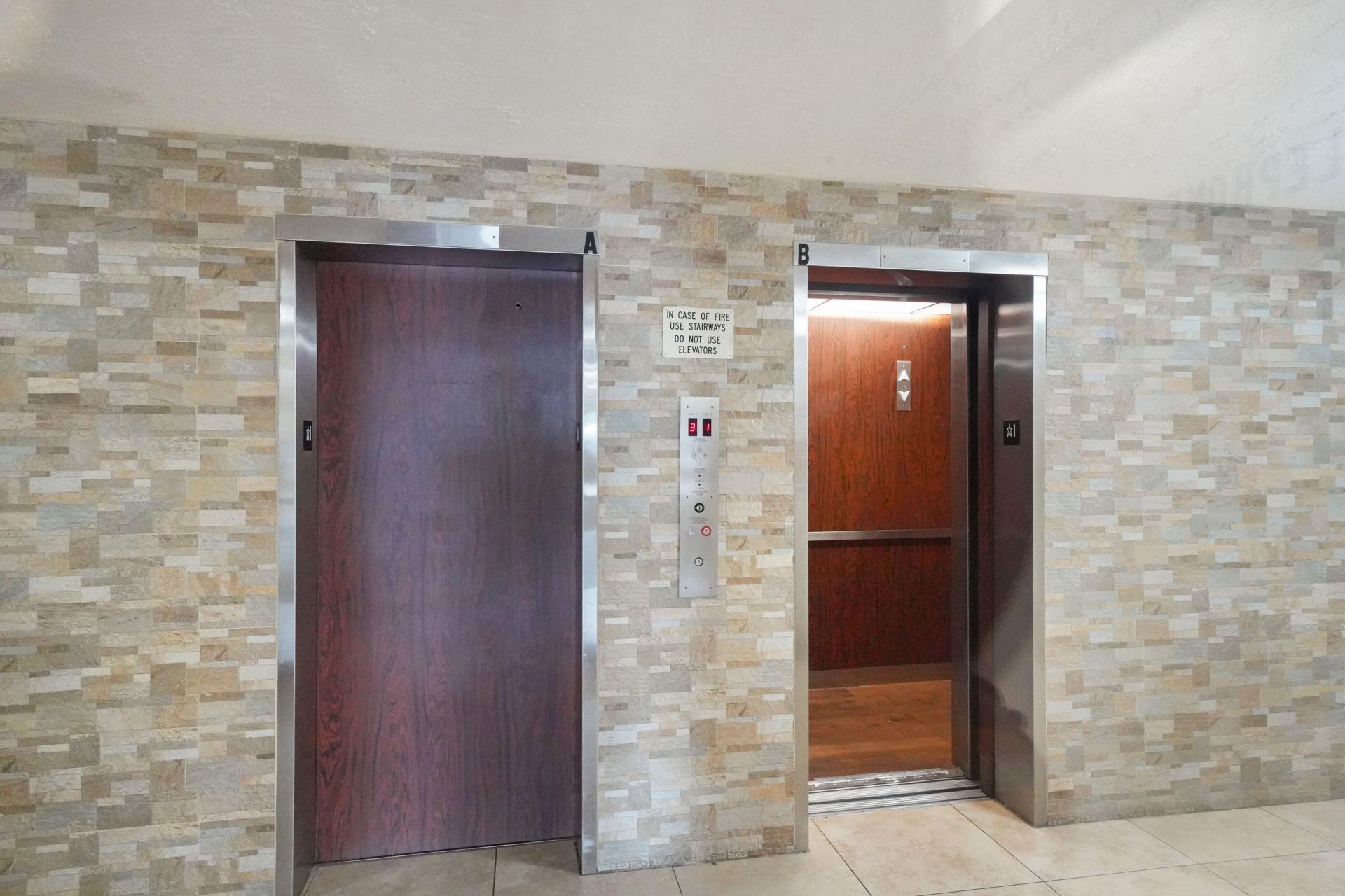 7100 NW 17th Street, Unit 220, Plantation, FL 33313 Photo