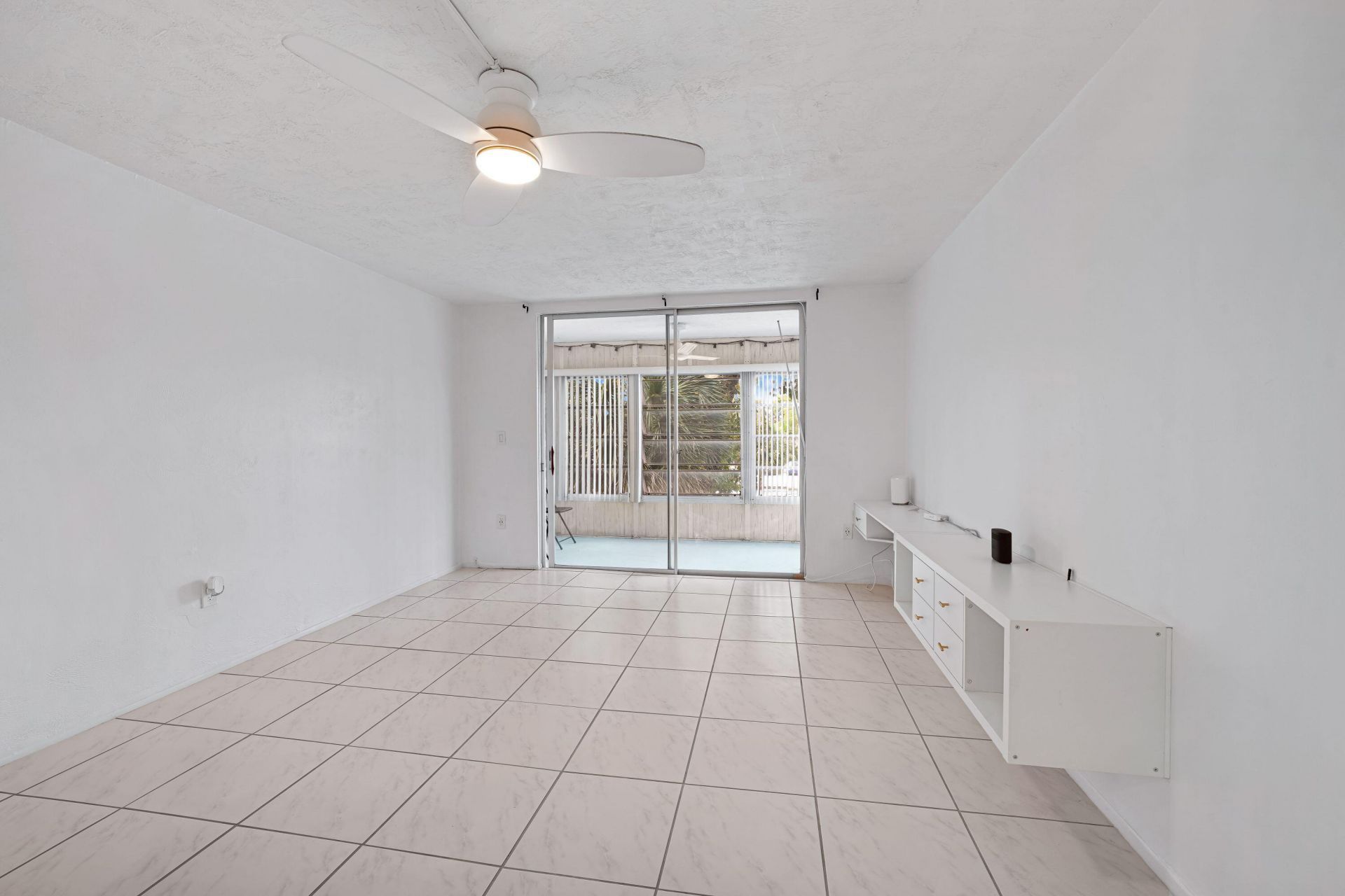7100 NW 17th Street, Unit 220, Plantation, FL 33313 Photo