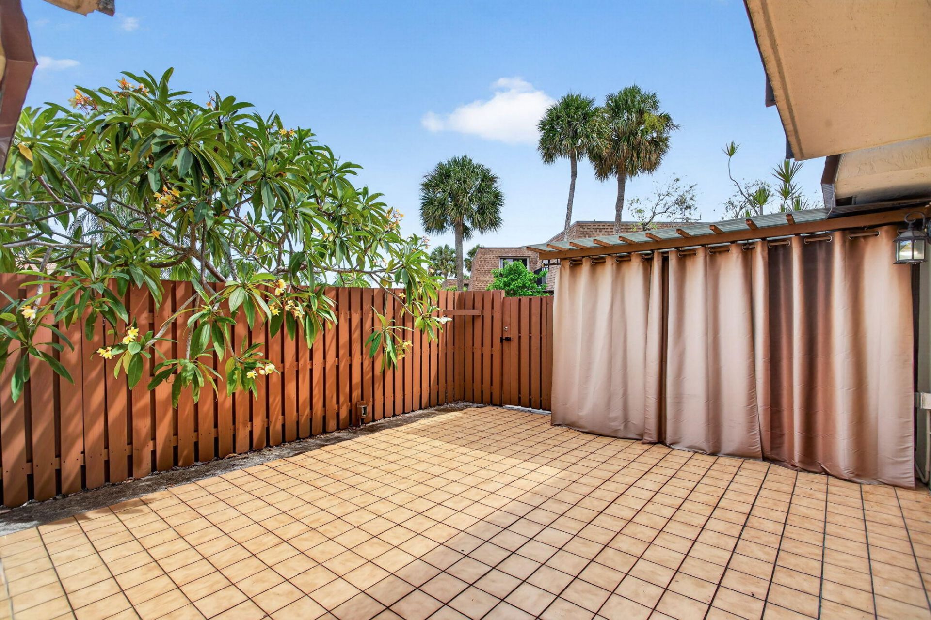 5408 NW 59th Place, Tamarac, FL 33319 Photo