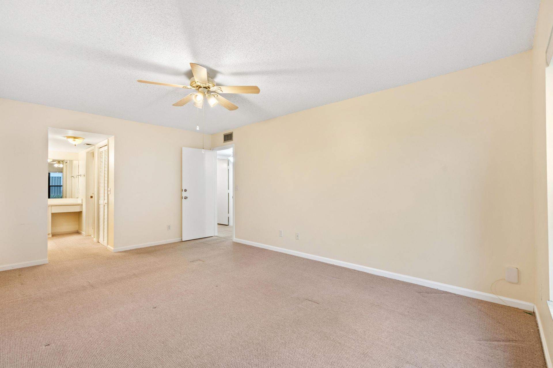 950 S Kanner Highway, Unit 402, Stuart, FL 34994 Photo