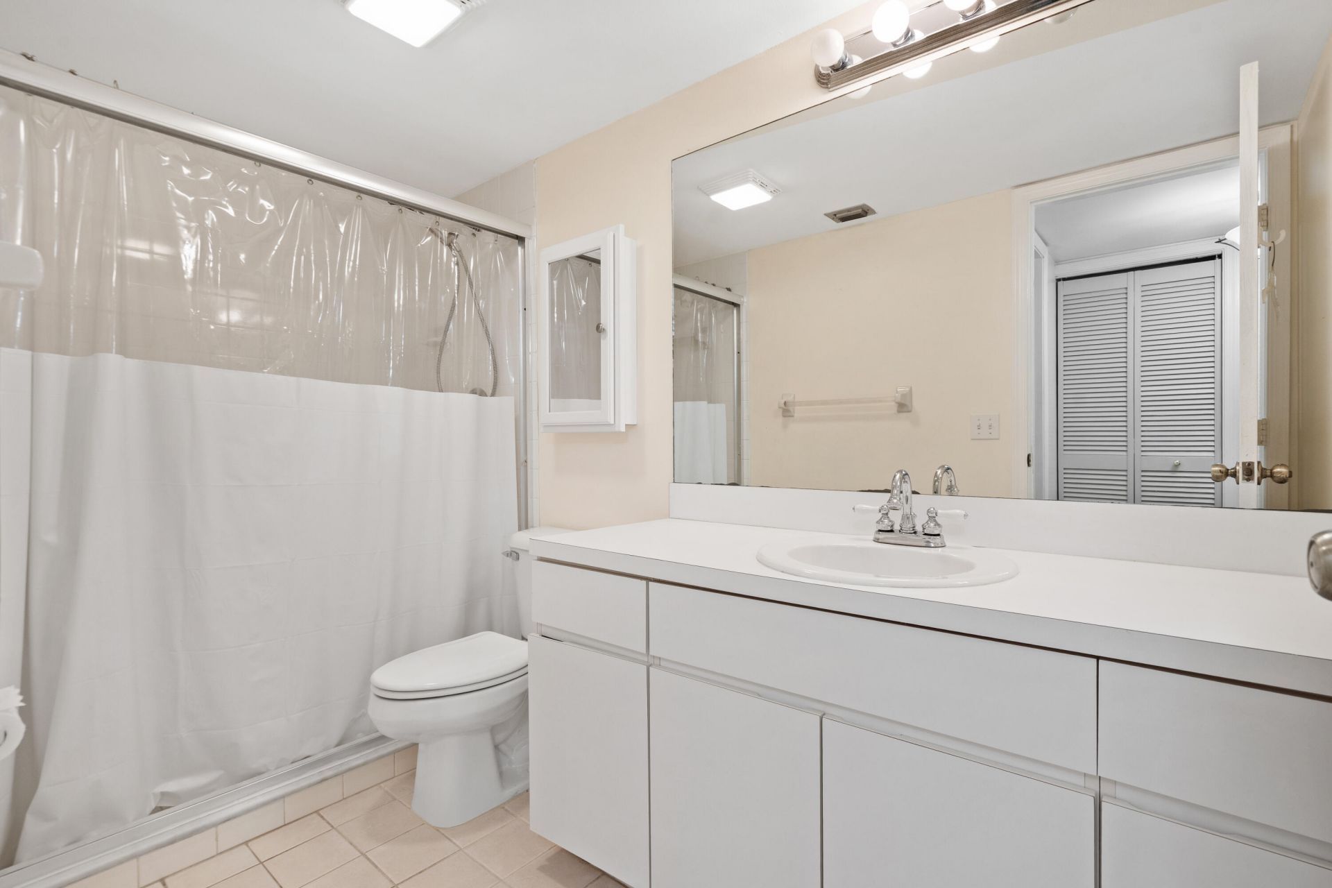 950 S Kanner Highway, Unit 402, Stuart, FL 34994 Photo