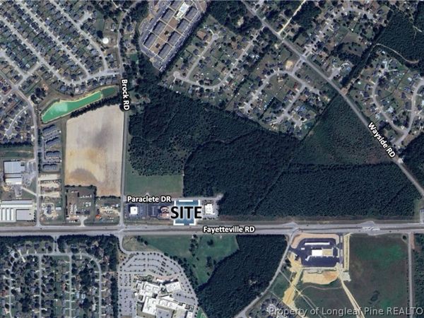 Brock Road, Raeford, NC 28376
