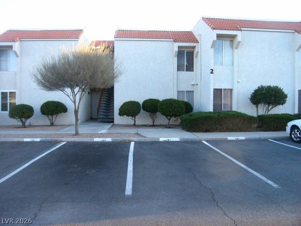 870 Avenue B Avenue , Unit 205, Boulder City, NV 89005