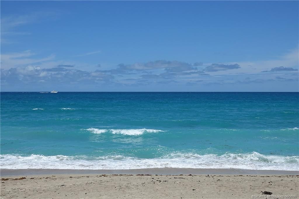 9940 S Ocean Drive, Unit 809, Jensen Beach, FL 34957 Photo