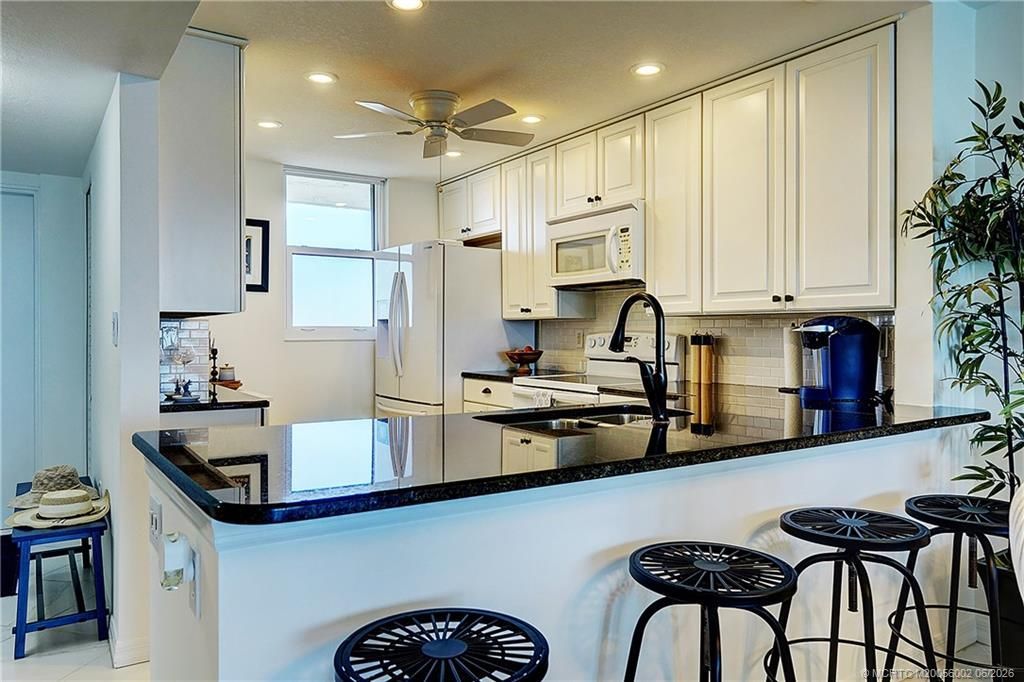 9940 S Ocean Drive, Unit 809, Jensen Beach, FL 34957 Photo