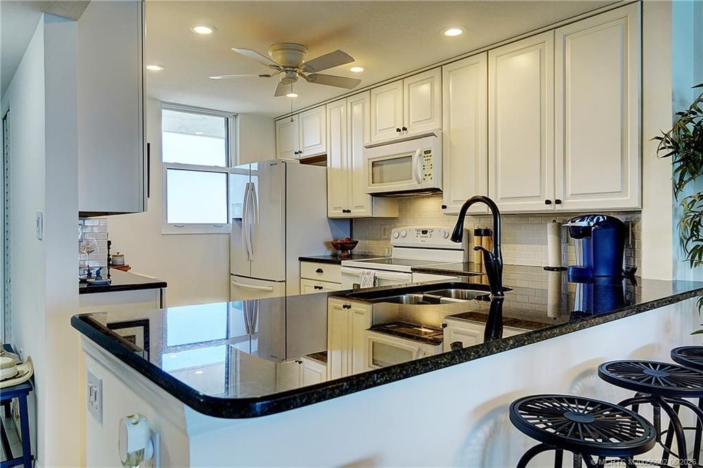 9940 S Ocean Drive, Unit 809, Jensen Beach, FL 34957 Photo